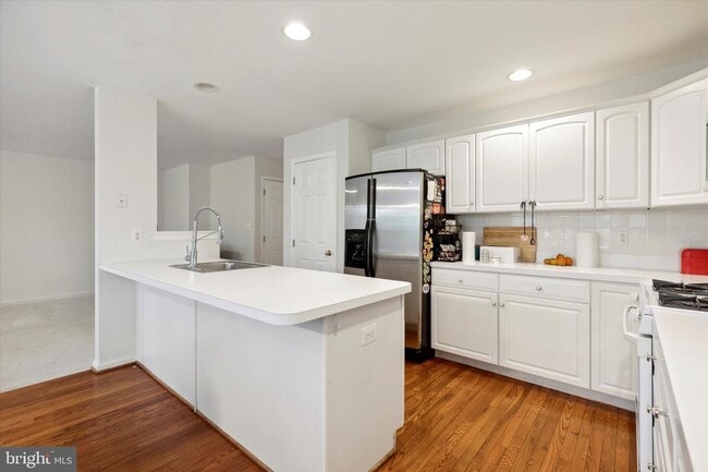 Building Photo - 116 Gleneagles Dr