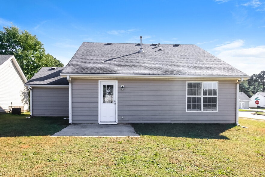 Building Photo - 1299 N Hampton Dr