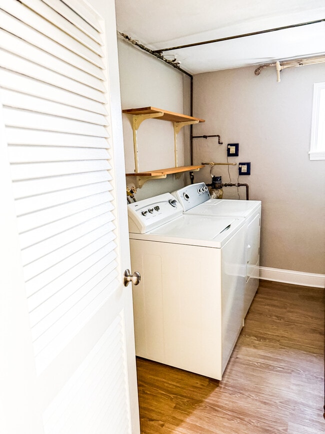 Building Photo - 55 Seagirt Ave