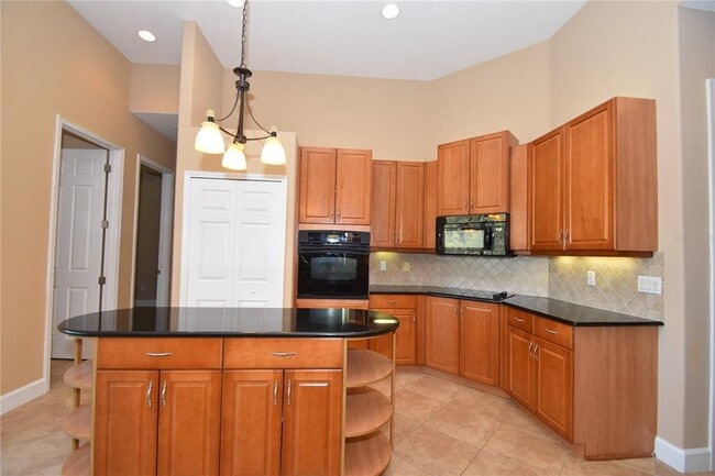 Building Photo - 17 Egret Dr