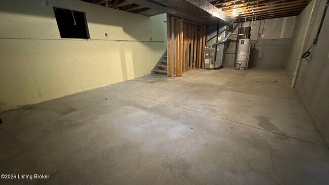 Building Photo - 7421 Spring Run Dr