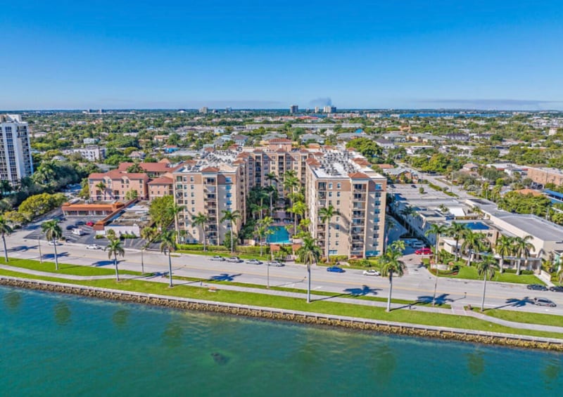 Building Photo - 1805 N Flagler Dr