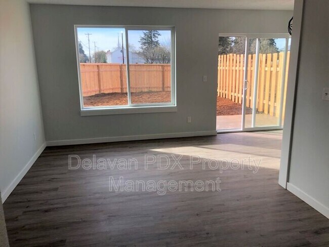 Building Photo - 1396 Kimber Ct
