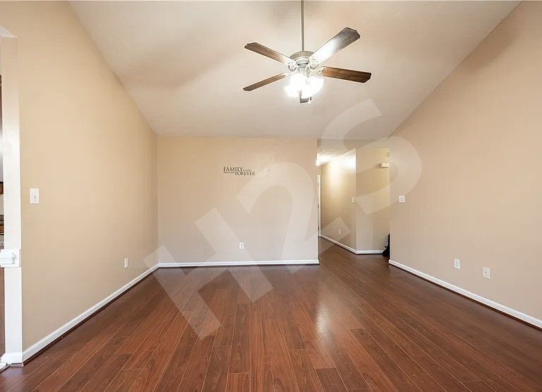 Building Photo - 1476 Aultroy Dr
