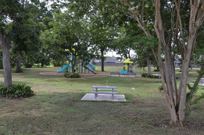 Building Photo - 1607 Portorosso Dr