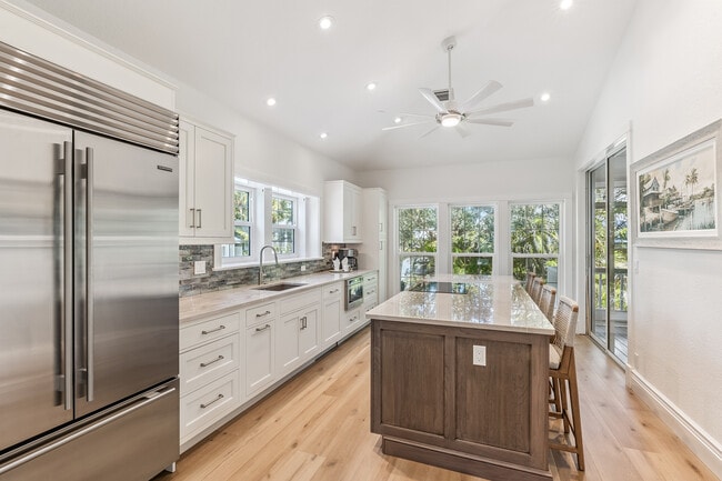 Building Photo - 176 Carrick Bend Ln