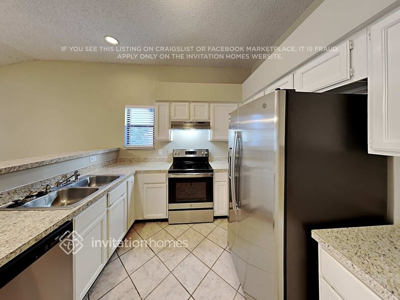 Building Photo - 11252 Stoney Point Ln W