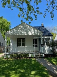Building Photo - COMING SOON! GORGEOUS 3 BED 2 BATH BUNGALO...