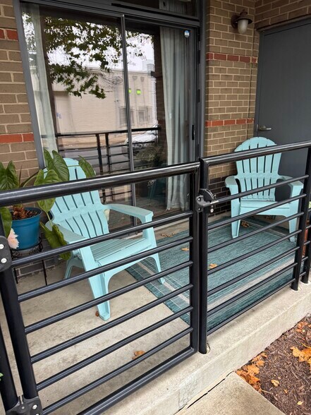 Building Photo - 525 N Fayette St