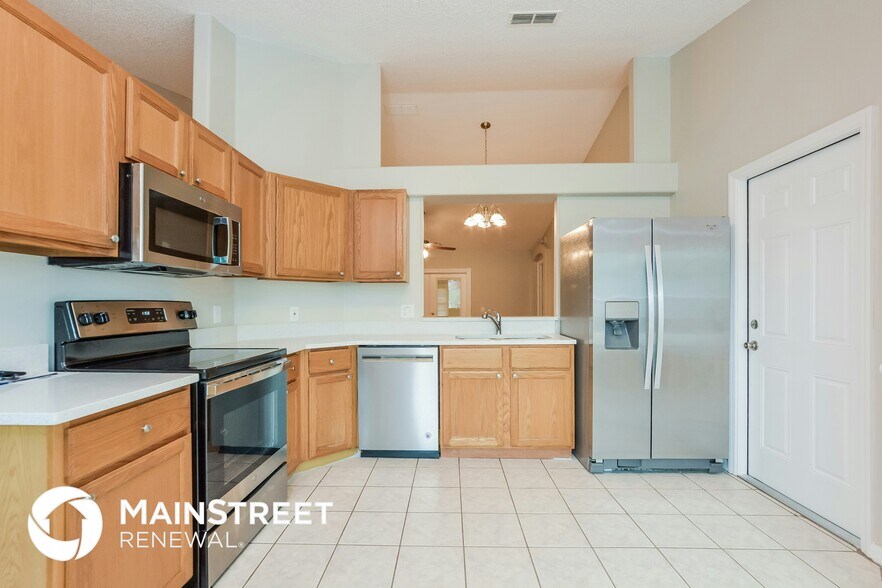 Building Photo - 3406 Commerce Ave