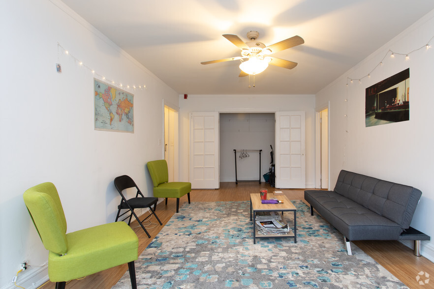 Interior Photo - 1940 Sherman Ave.