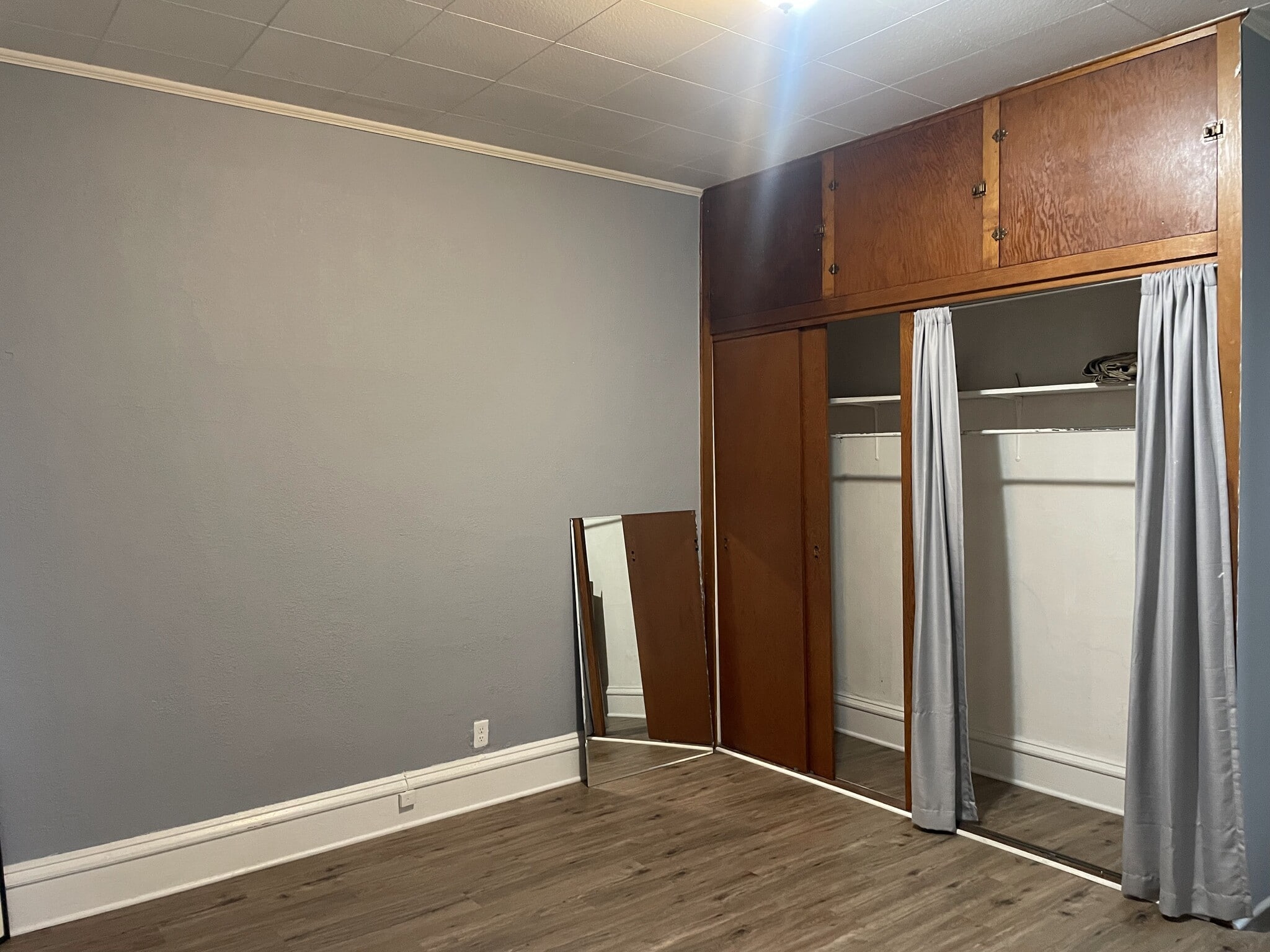 Building Photo - 518 Sandusky Ave