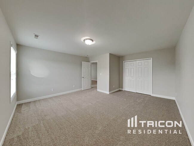 Building Photo - 7337 Ethans Way
