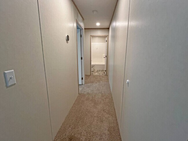 Building Photo - 2404 N 8th St