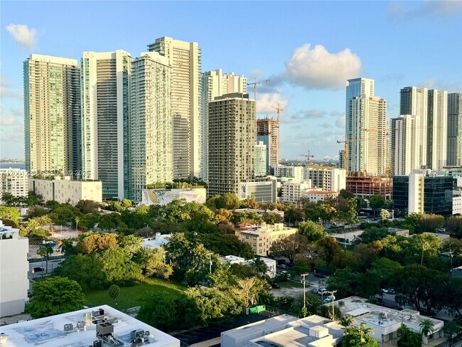 Building Photo - 3470 E Coast Ave