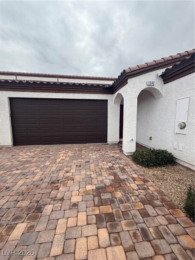 Building Photo - 1542 Tilman Ln