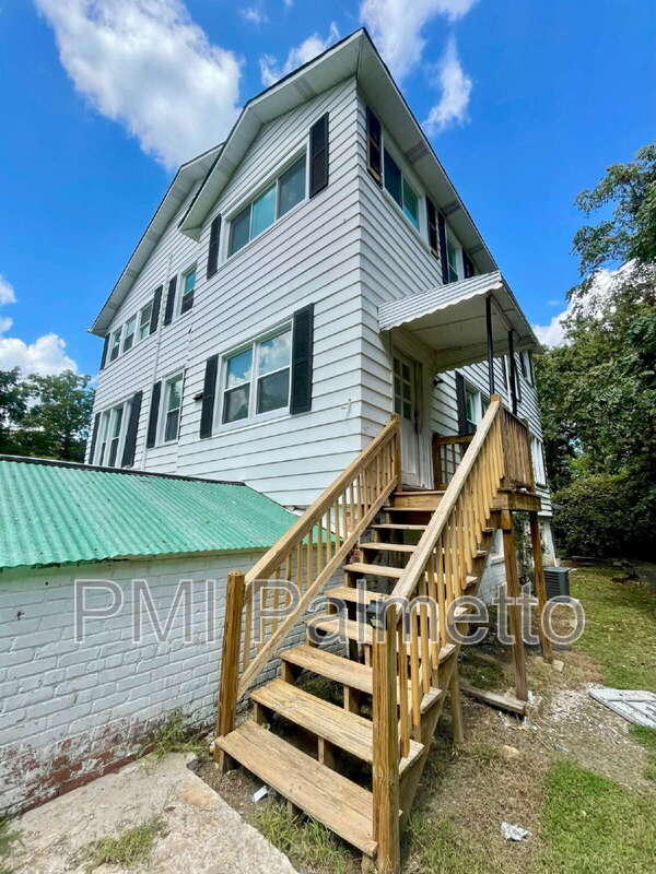 Building Photo - 105 W High St