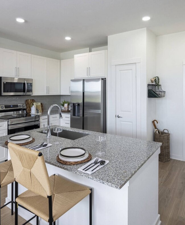 Building Photo - 10203 Karsten Rd