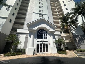 Building Photo - 400 Flagship Dr