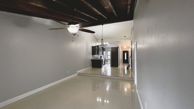 Living Room - 2310 Elm Ct