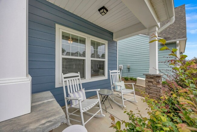 Building Photo - 4161 Druids Glen Dr