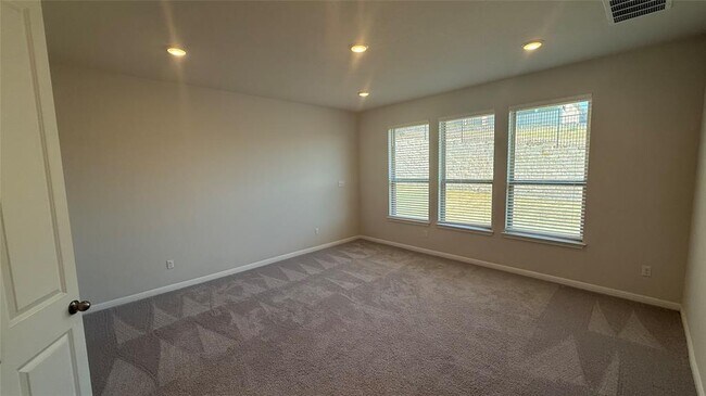 Building Photo - 4620 Modena Bay Bend