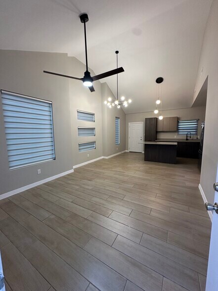Building Photo - 3609 Arbe Dr