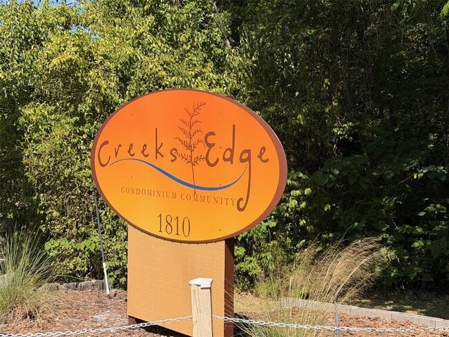 Building Photo - 1810 NW 23rd Blvd