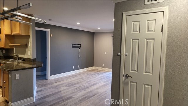 Building Photo - 2380 Del Mar Way