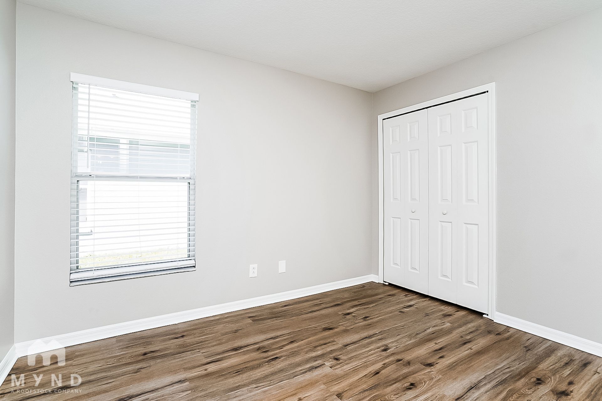 Building Photo - 8721 Persea Ct