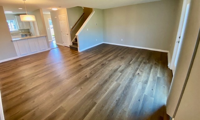 Building Photo - 166 Stoneheights Dr