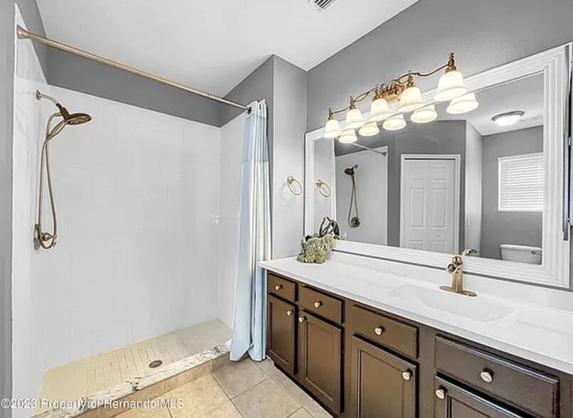 Building Photo - 9324 Southern Charm Cir