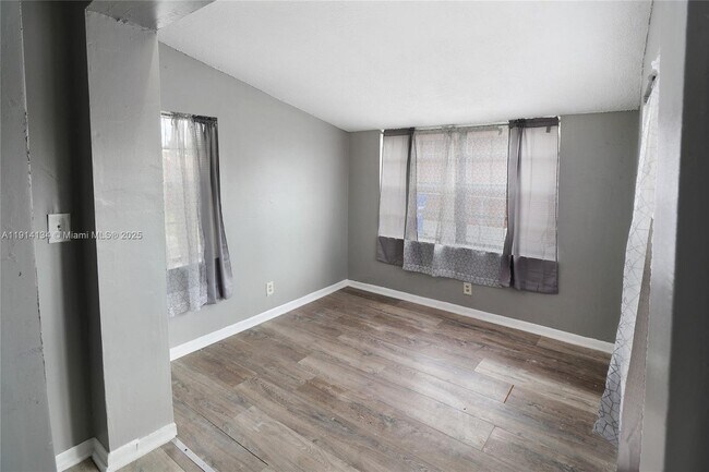 Building Photo - 1856 NW 6th Ave