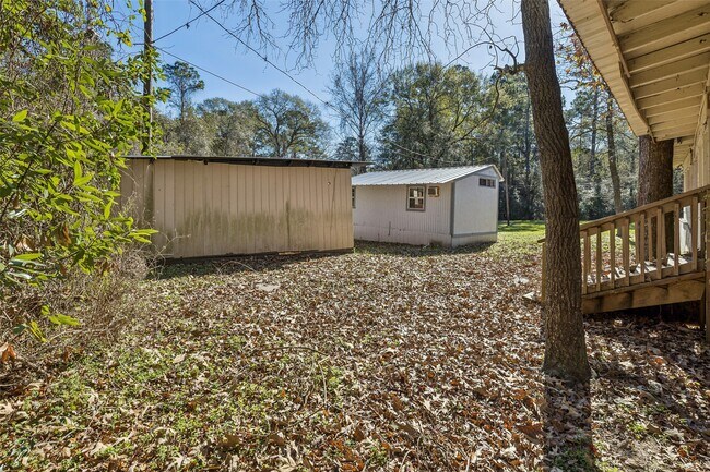 Building Photo - 111 Lazy Trail