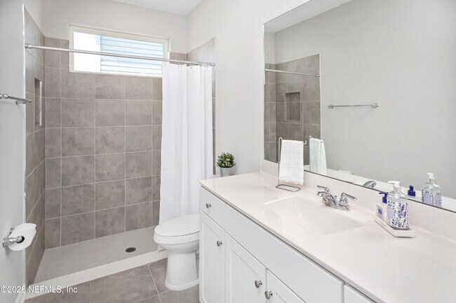 Building Photo - 179 Horsetail Ct