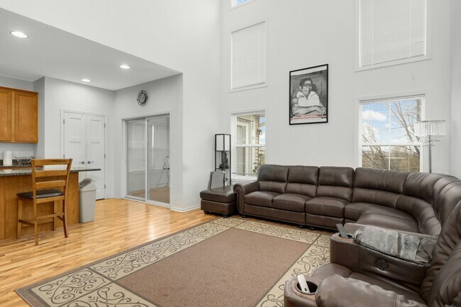 Building Photo - 10178 Indigo Dr