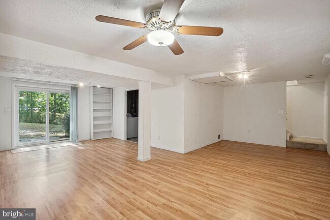 Basement Family Room & Laundry Room - 3 Rosewood St