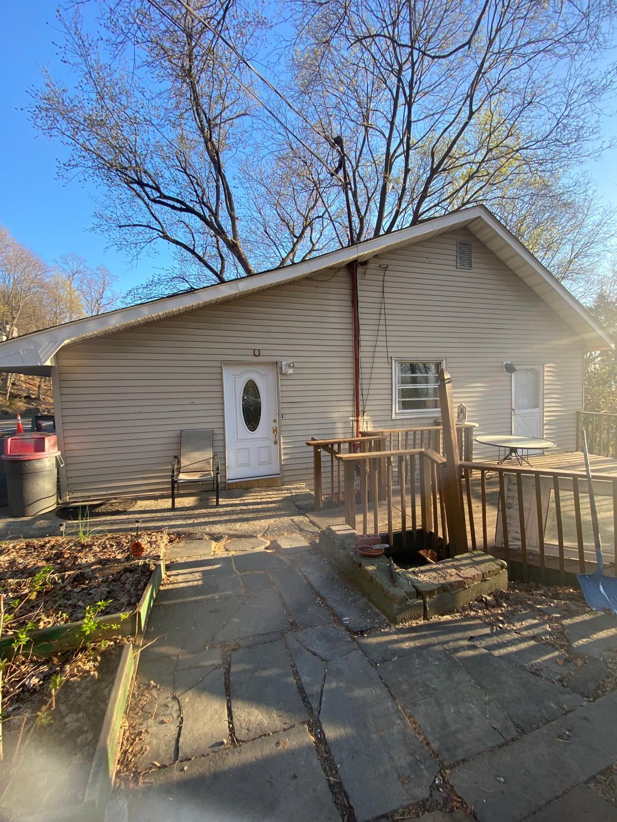 Building Photo - 1159 Route 9W S