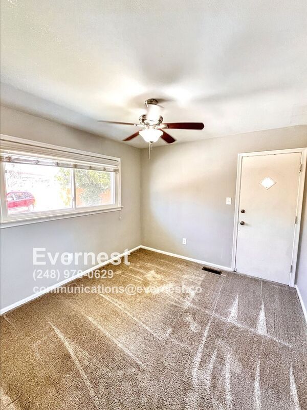 Building Photo - 20550 Blackstone Ct
