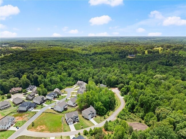 Building Photo - 5841 Woodland Park Ct