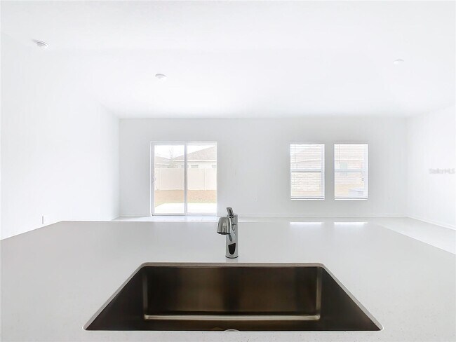 Building Photo - 421 Sandbar Ln