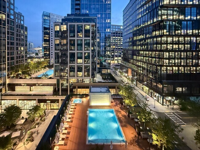 Building Photo - 133 Seaport Blvd
