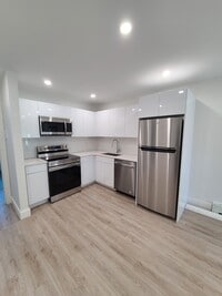 Building Photo - Matilda Apartments: Luxury 1 Bedroom Apartments, Just 2 blocks from the beach