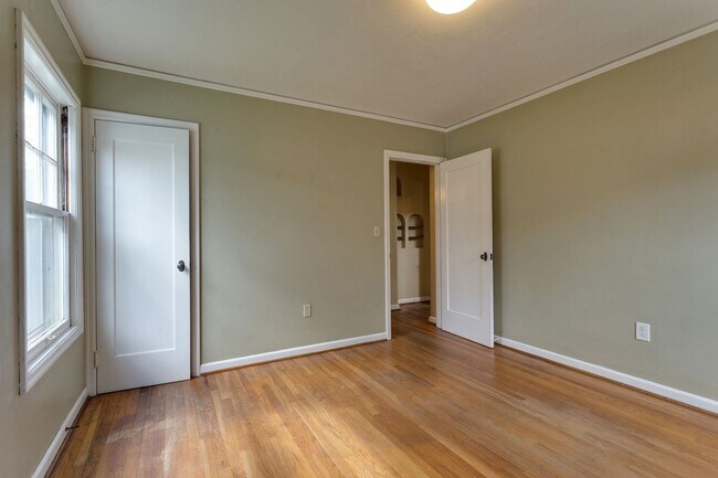 Building Photo - Charming 1901 Bungalow with Modern Updates...