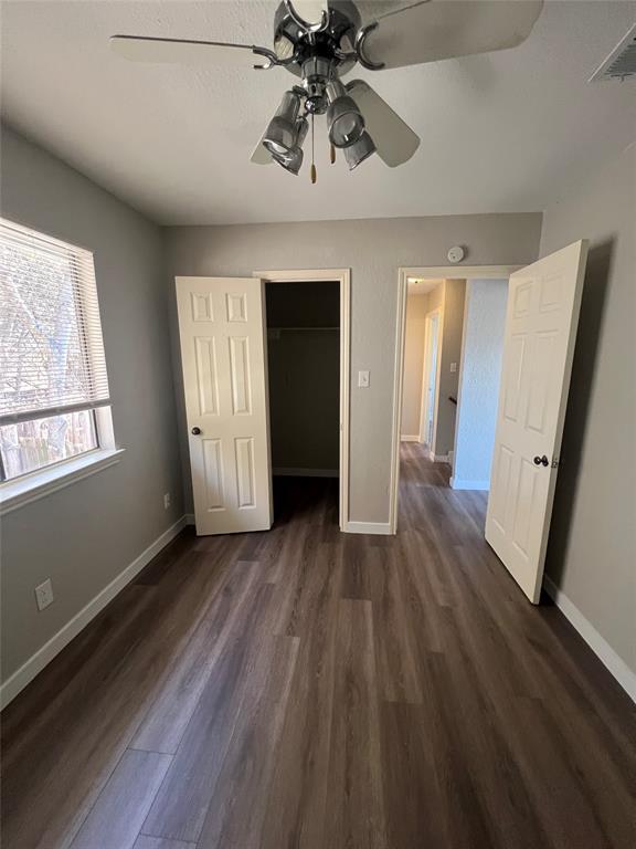 Building Photo - 6497 Hart Ln