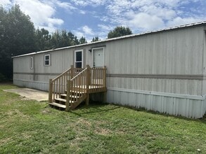 Building Photo - 251 Pebble Rock Cir