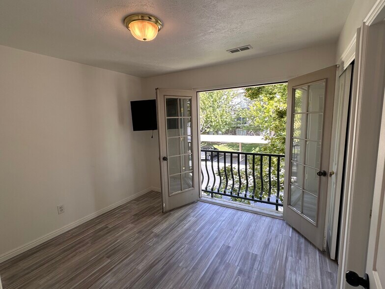 Building Photo - 1129 W 1390 S