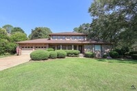 Building Photo - 111 Bunkers Trail