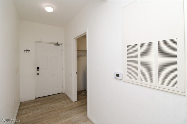 Building Photo - 7960 Preserve Cir