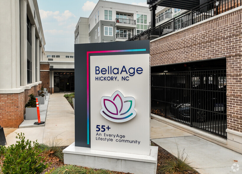 Signage - BellaAge Hickory